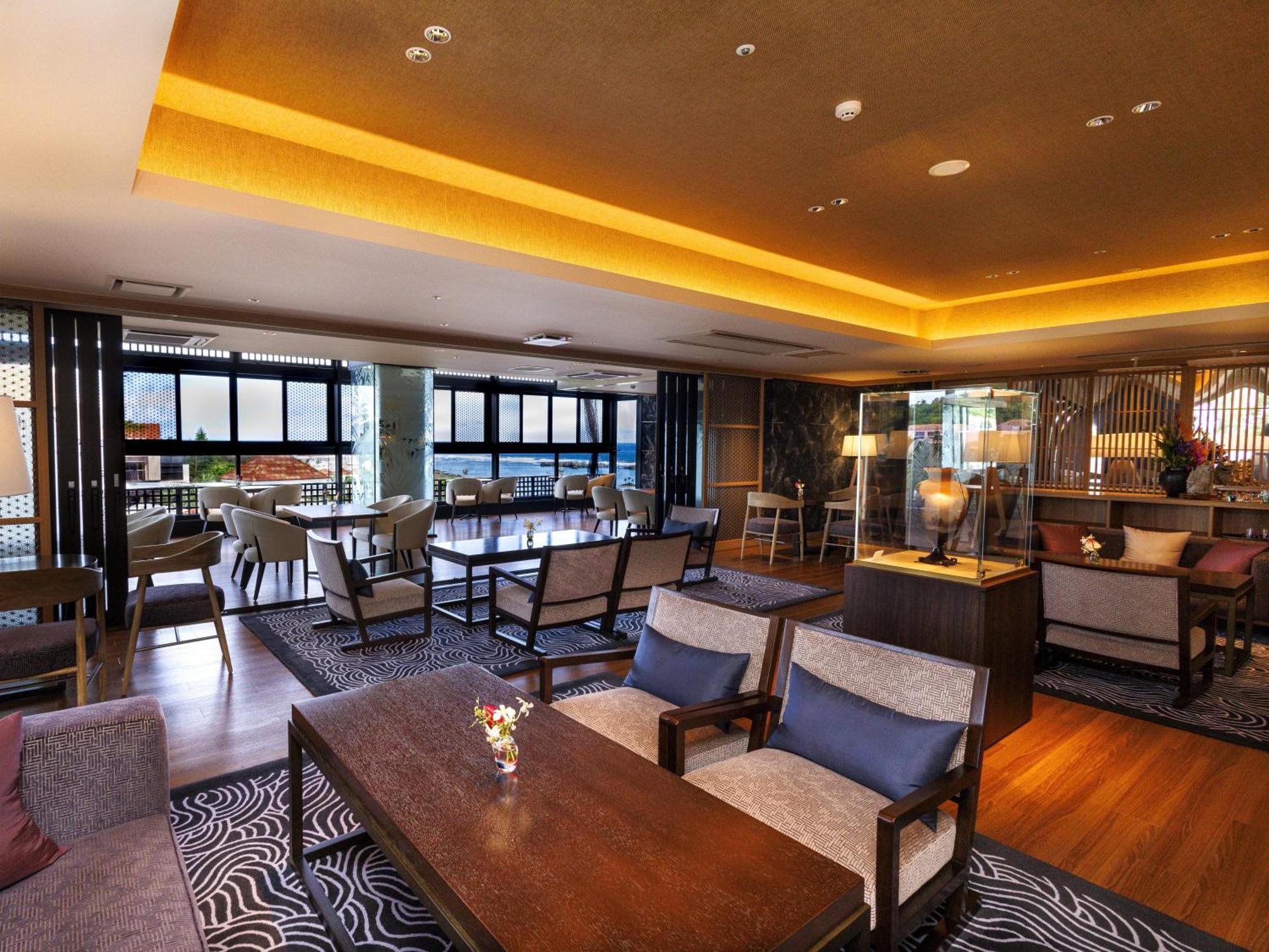 Hotel Shigira Mirage Miyakojima  Exterior photo